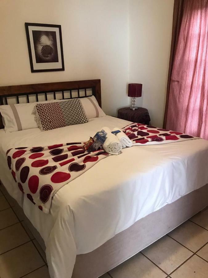 Queenspark Lodge Bloemfontein Luaran gambar