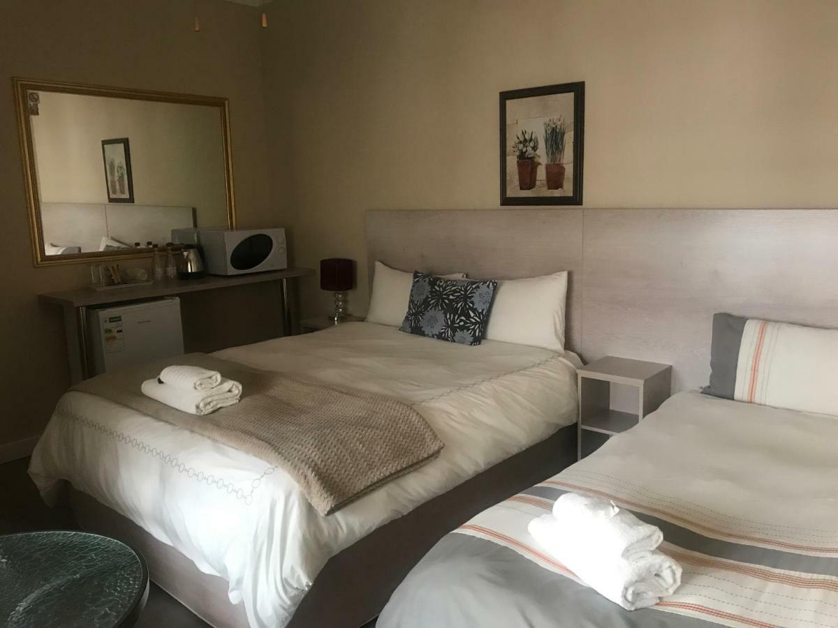 Queenspark Lodge Bloemfontein Luaran gambar